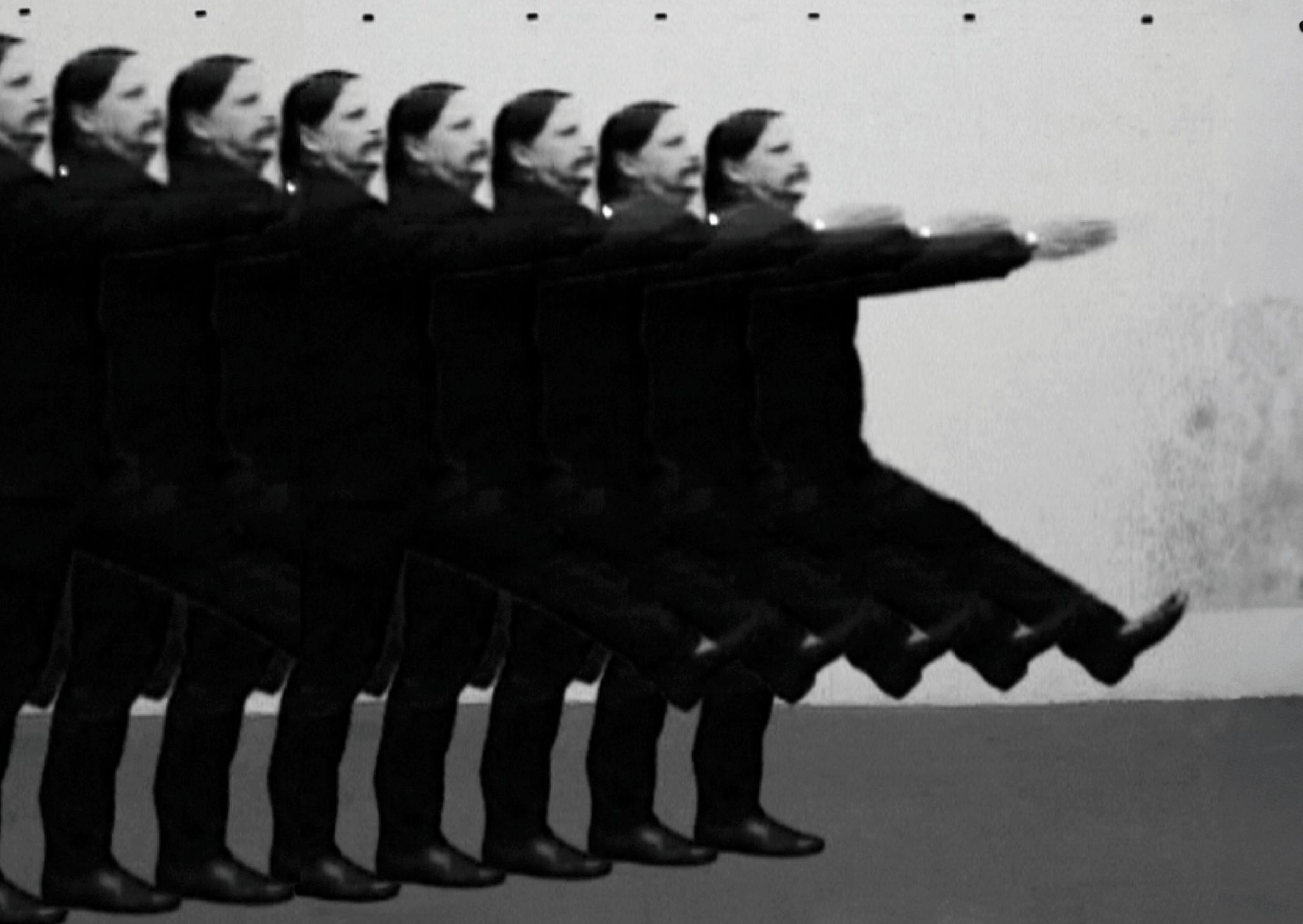 Georg Herold, full wax, 2003, film still Westerweiterung, 1998/2025